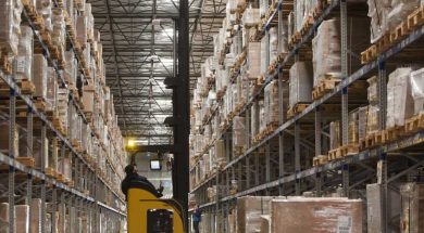 Warsaw_Airport_cargo